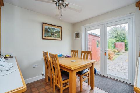 3 bedroom bungalow for sale, Gladstone Road, Southampton, Hampshire, SO19