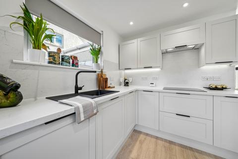 2 bedroom terraced house for sale, Inverewe Avenue, Deaconsbank, Glasgow, G46