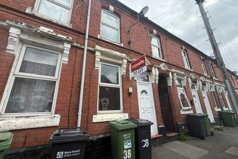 3 bed property for rent in Park Street, Kidderminster, DY11