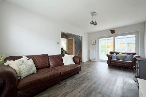 3 bedroom detached house for sale, Laurel Crescent, Grove, OX12