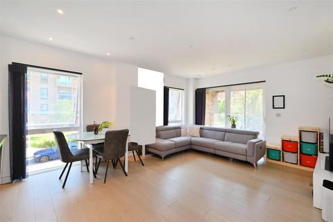 undefined, Lismore Boulevard, London