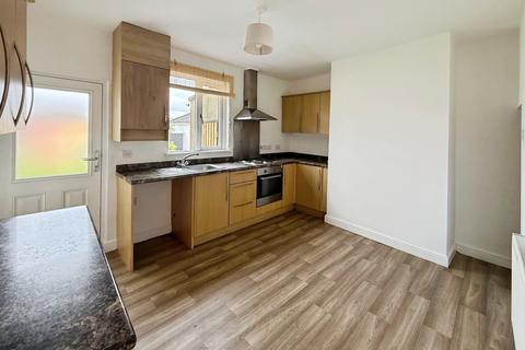 2 bedroom terraced house to rent, Bolton Road, Aspull, Wigan, WN2