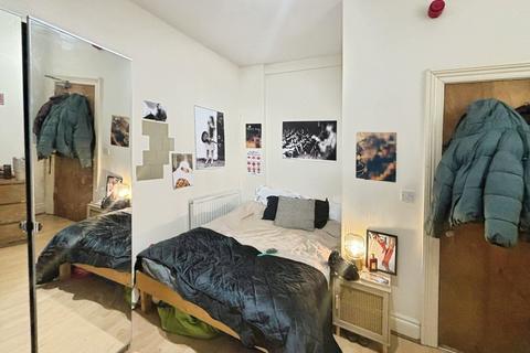 undefined, Birchfields Road, Manchester, Greater Manchester, M13