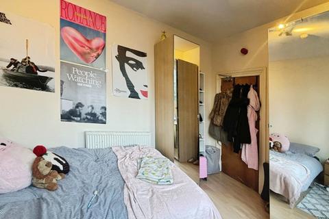 undefined, Birchfields Road, Manchester, Greater Manchester, M13