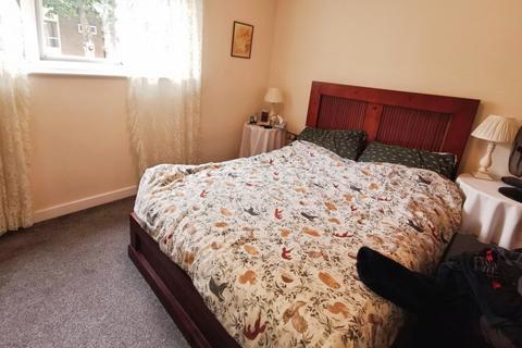 2 bedroom flat for sale, Eastwood Court, Benton, Newcastle upon Tyne, NE12