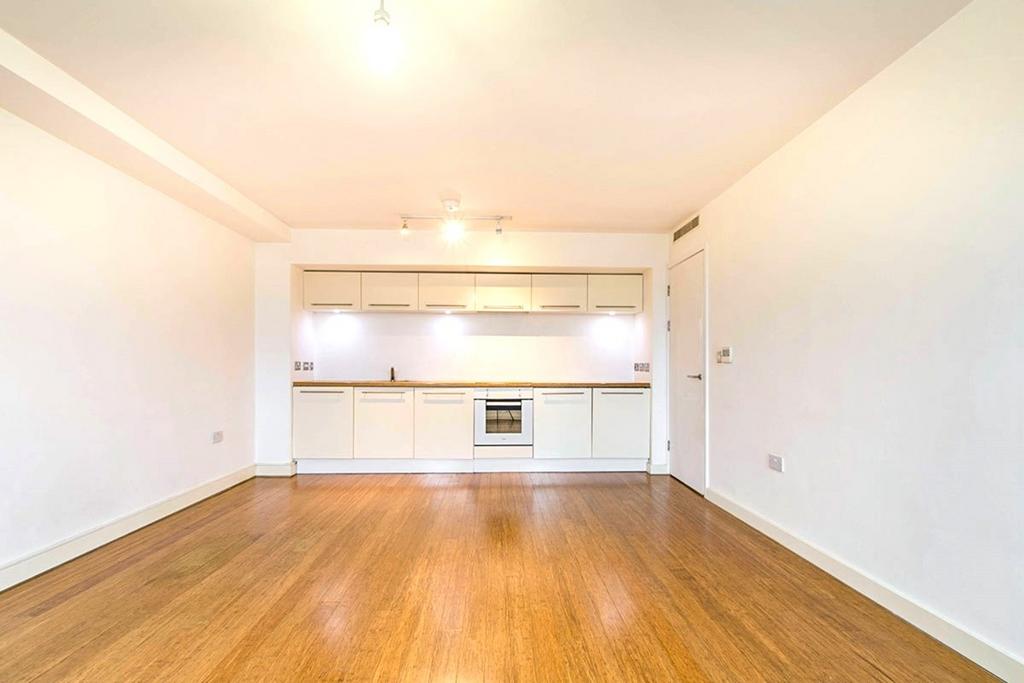Apartment in West Yorkshire - View 4