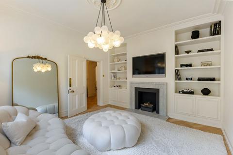 undefined, Eton Road, Datchet, Berkshire, SL3