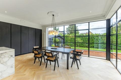 undefined, Eton Road, Datchet, Berkshire, SL3