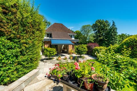 4 bedroom detached house for sale, Clyne Valley, Sketty, Swansea