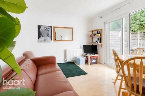 undefined, Sturgess Avenue, NW4