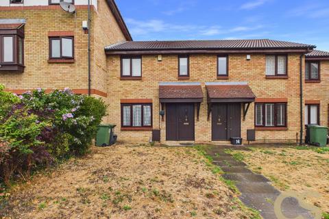 King Arthur Court, Cheshunt Hertfordshire, EN8 8EH