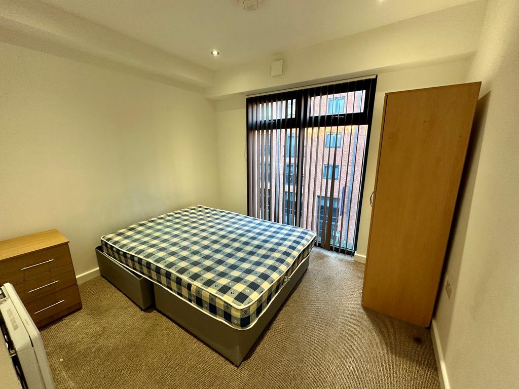 Apartment in Leicester - View 5