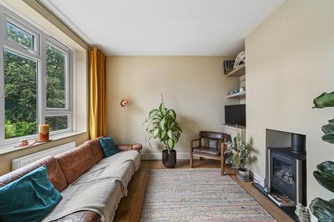 2 bedroom apartment to rent, Penshurst Road, South Hackney, London, E9