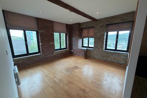 2 bedroom flat to rent, Broad Street, Bradford, West Yorkshire, BD1
