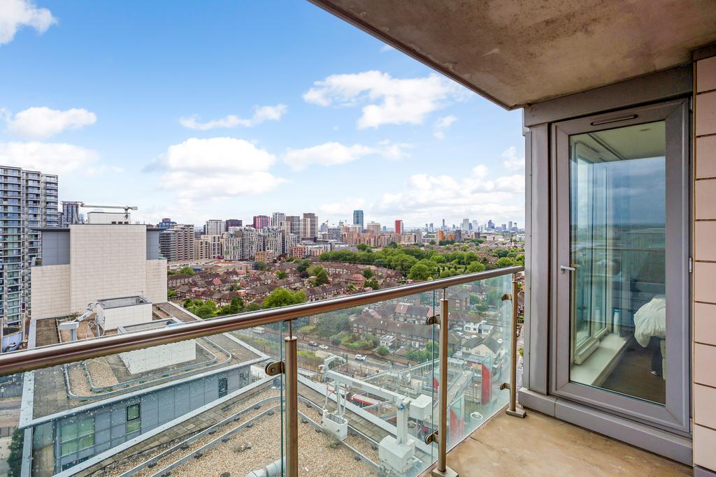 Apartment in London - View 3