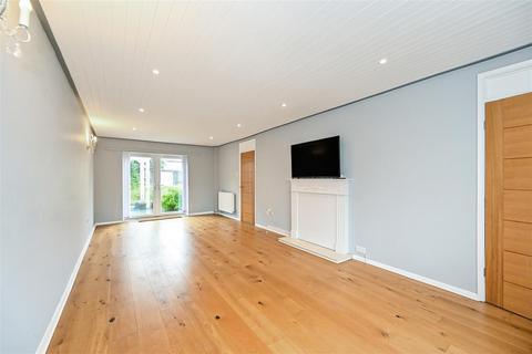 4 bedroom detached house to rent, Hillsboro Road, Bognor Regis