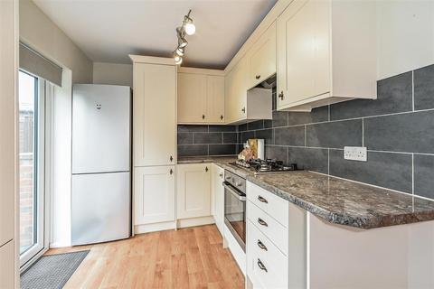 4 bedroom detached house to rent, Hillsboro Road, Bognor Regis