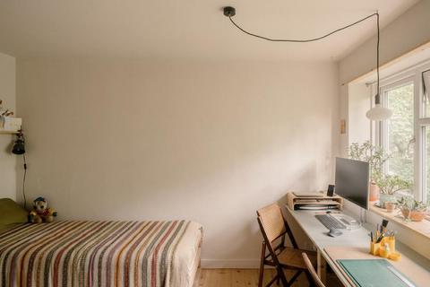 2 bedroom flat for sale, Sydenham Park Road, Sydenham, London