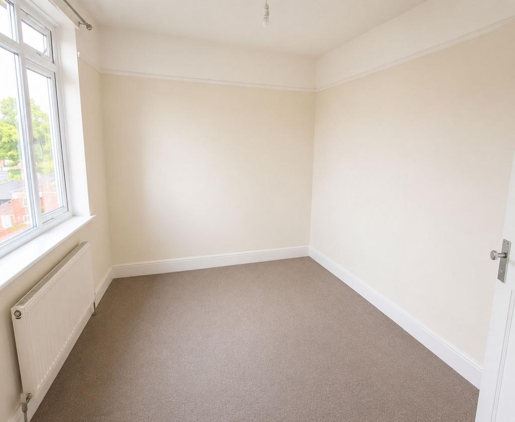 Apartment in Ilford - View 3