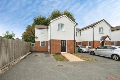 3 bedroom detached house for sale, Adams Close, Tipton