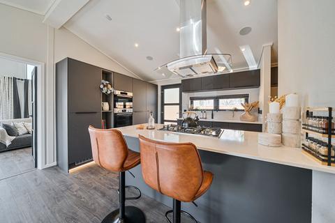 2 bedroom park home for sale, Plot 91 - Prestige Sofia Oakwood Court, Whitehill GU35