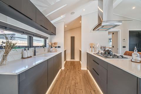 2 bedroom park home for sale, Plot 91 - Prestige Sofia Oakwood Court, Whitehill GU35