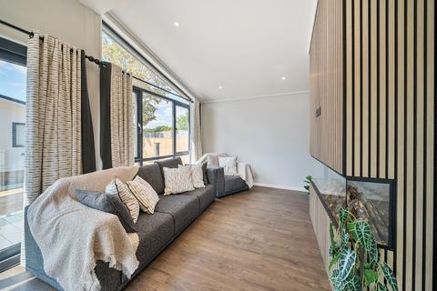 2 bedroom park home for sale, Plot 91 - Prestige Sofia Oakwood Court, Whitehill GU35