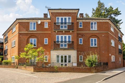 2 bedroom flat for sale, Marnhull Rise, Winchester, SO22