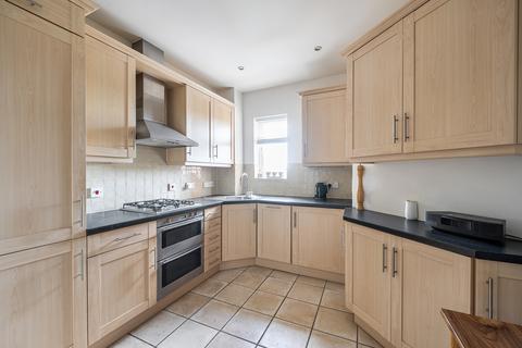 2 bedroom flat for sale, Marnhull Rise, Winchester, SO22