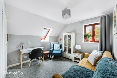 1 bedroom apartment for sale, Shire Place, The Ham, Brentford