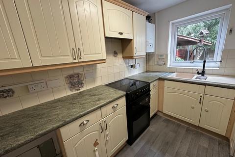 3 bed house for rent in Orchard Park, Burton-on-Trent, DE14