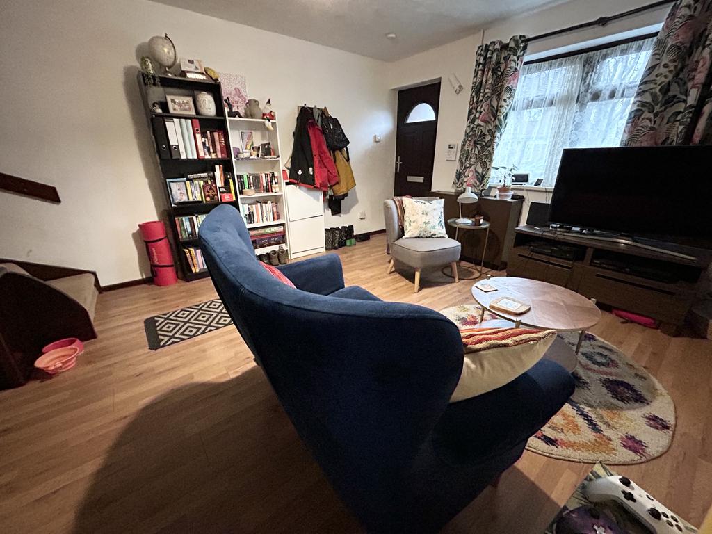 House in Salford, Greater Manchester - View 3