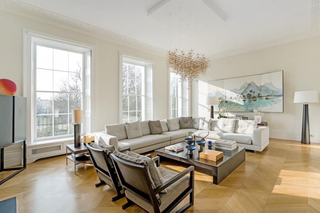 House in London - View 2