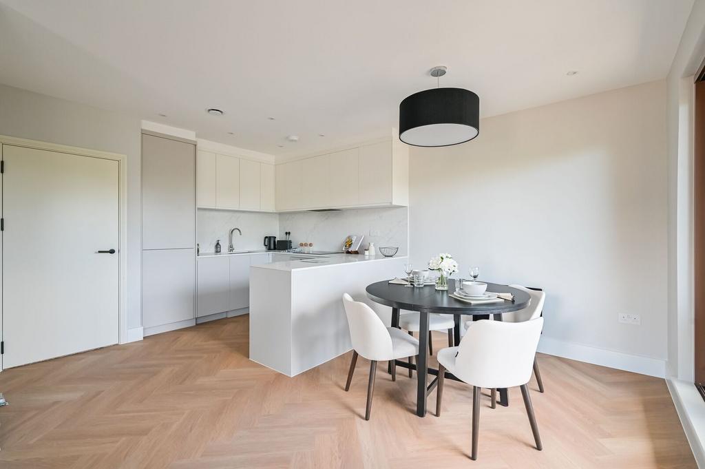 Apartment in London - View 3