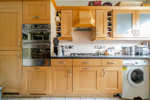 3 bedroom end of terrace house for sale, Upper Lodge Way, Coulsdon, CR5