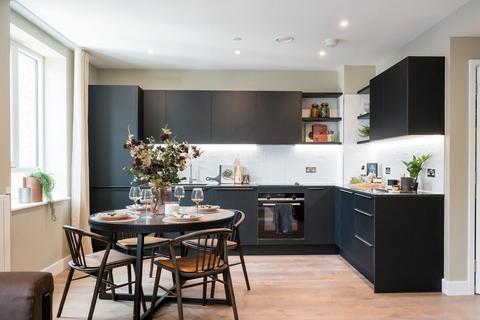 2 bedroom flat for sale, Lombard Square, Plumstead SE28