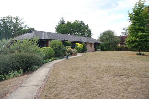 2 bedroom semi-detached house to rent, St. Johns Lodge, Woking GU21
