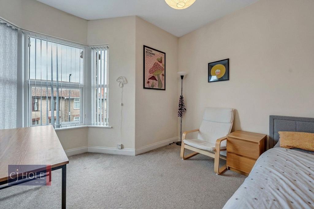 Apartment in Bristol, St George - View 4