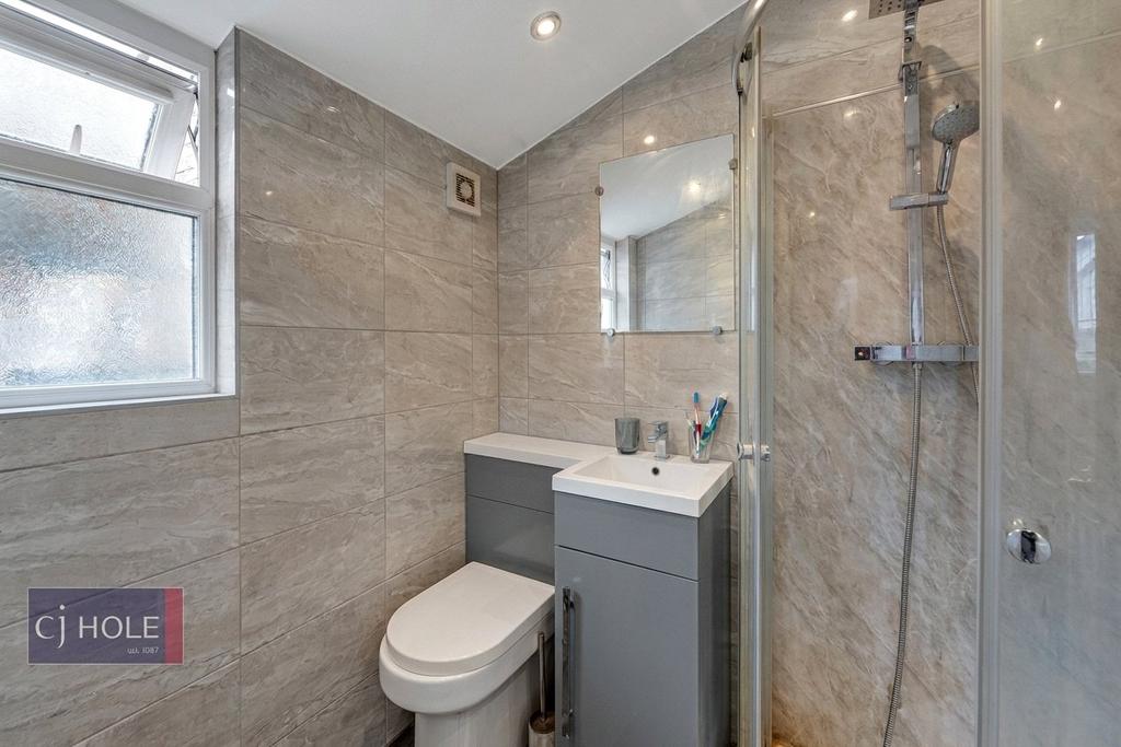 Apartment in Somerset - More