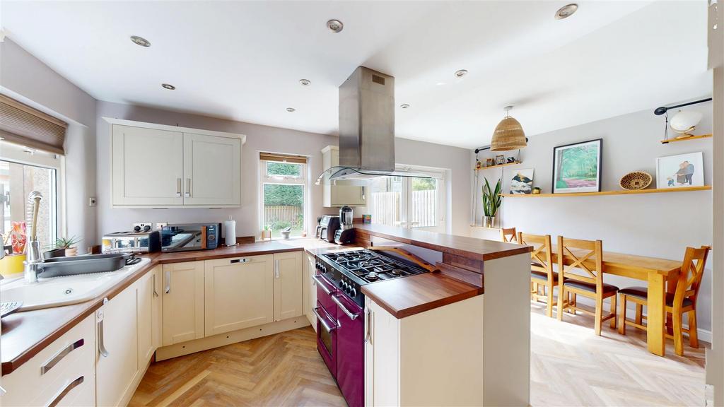 House in Halifax - View 2