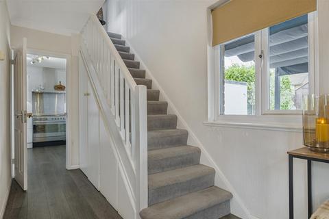 3 bedroom semi-detached house for sale, Chilham Way, Hayes BR2