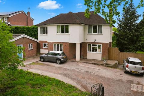 4 bedroom detached house for sale, Kingsmills Road, Wrexham LL13