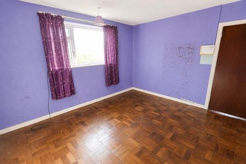 undefined, Hollyfield, Wrexham LL12