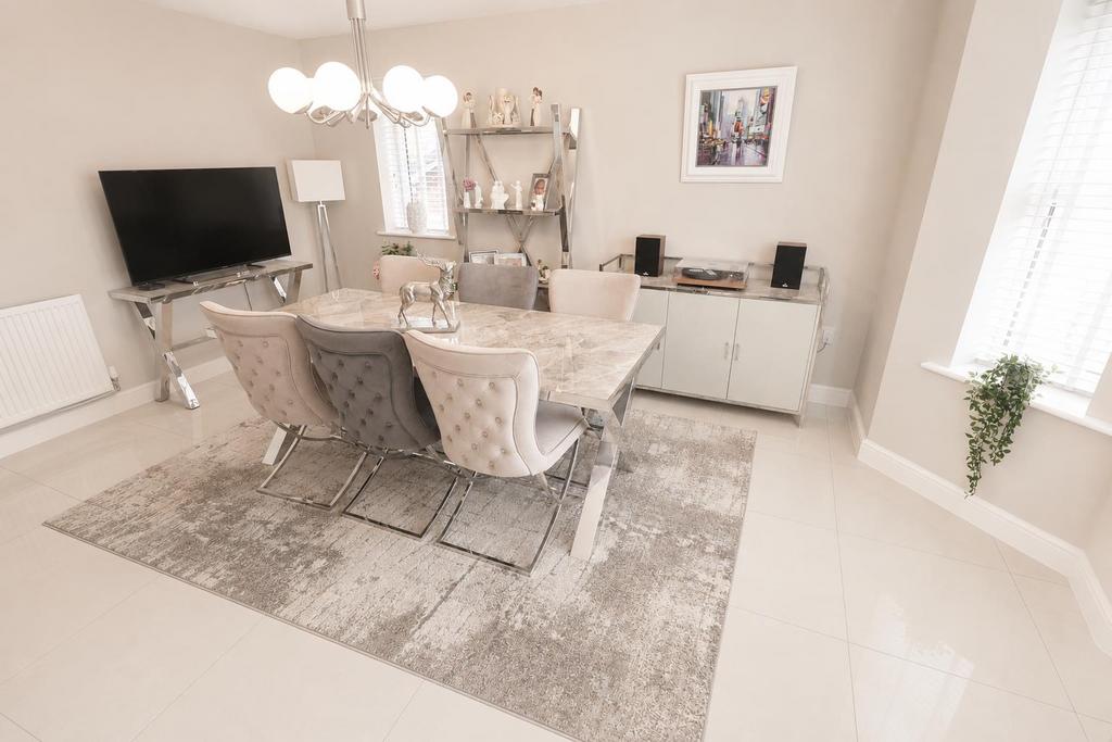 House in Llangollen - View 5