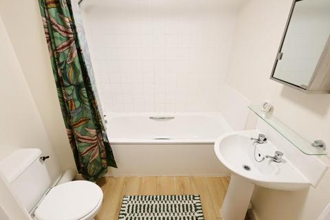 2 bedroom apartment for sale, Saddlery Way, Chester CH1