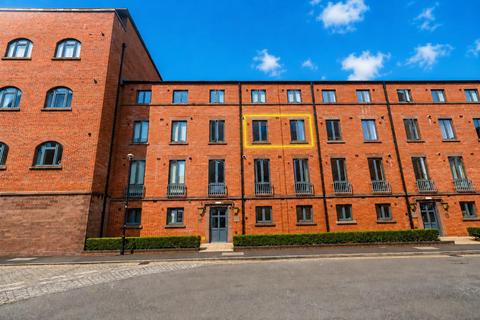 Studio for sale, The Square, Chester CH1