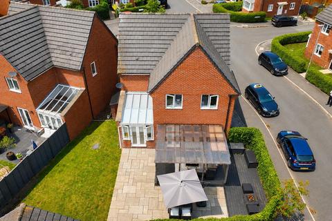 4 bedroom detached house for sale, Messham Close, Broughton CH4