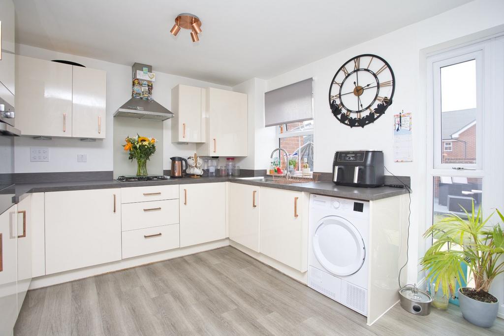 House in Swale, Faversham - View 3