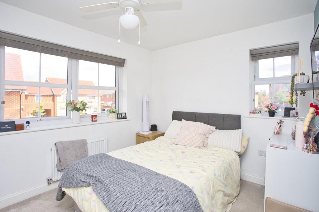 House in Swale, Faversham - More