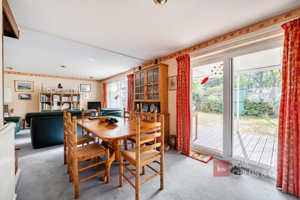 House in Bracknell, Hanworth - View 2
